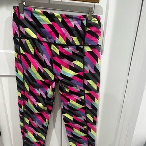 Good used condition Victoria’s Secret sport leggings